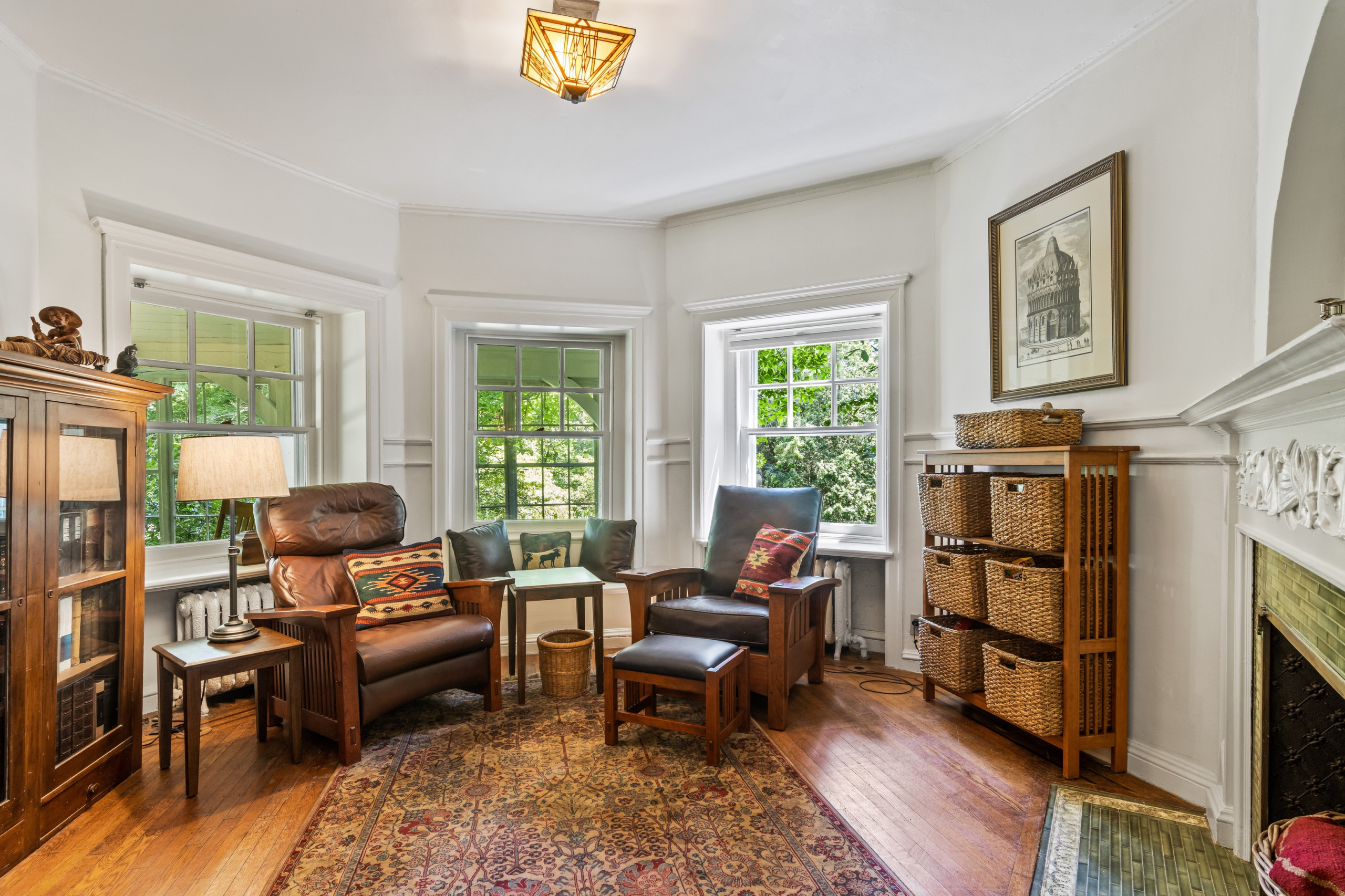 house for sale Wallingford creekside first-floor den