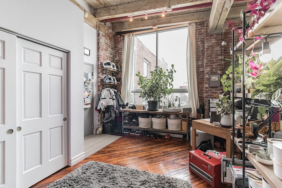 condo for sale Fishtown warehouse loft foyer