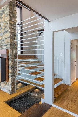 house for sale Wayne midcentury modern foyer