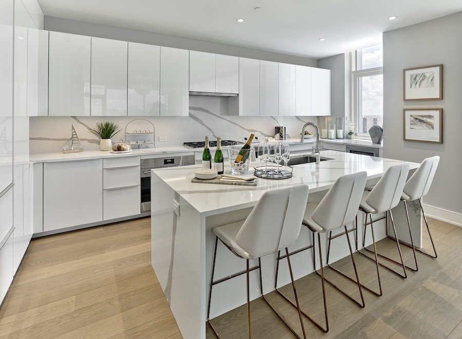 Kitchen, unit 1804