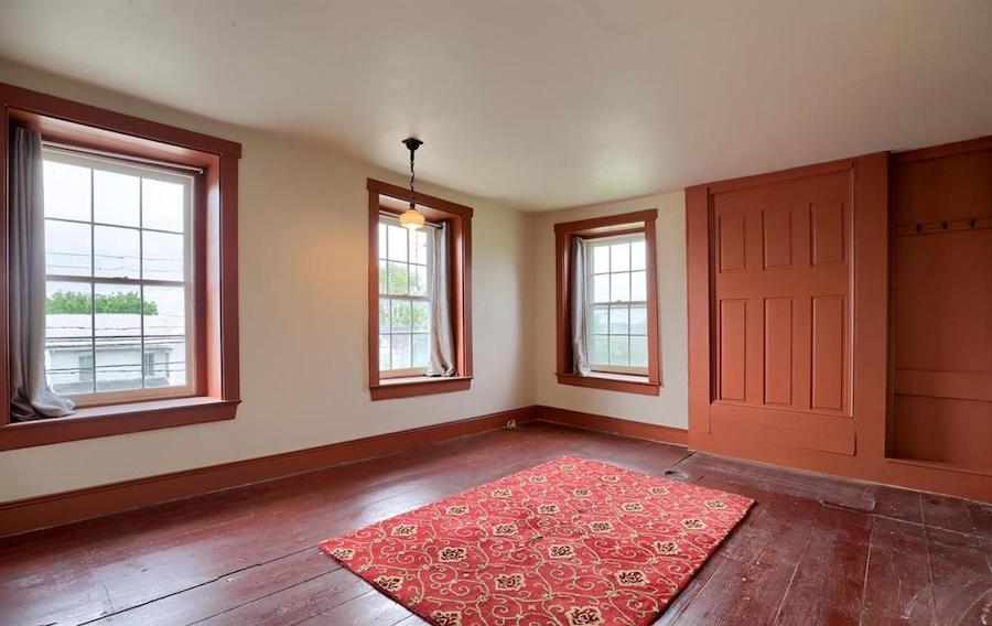 primary bedroom