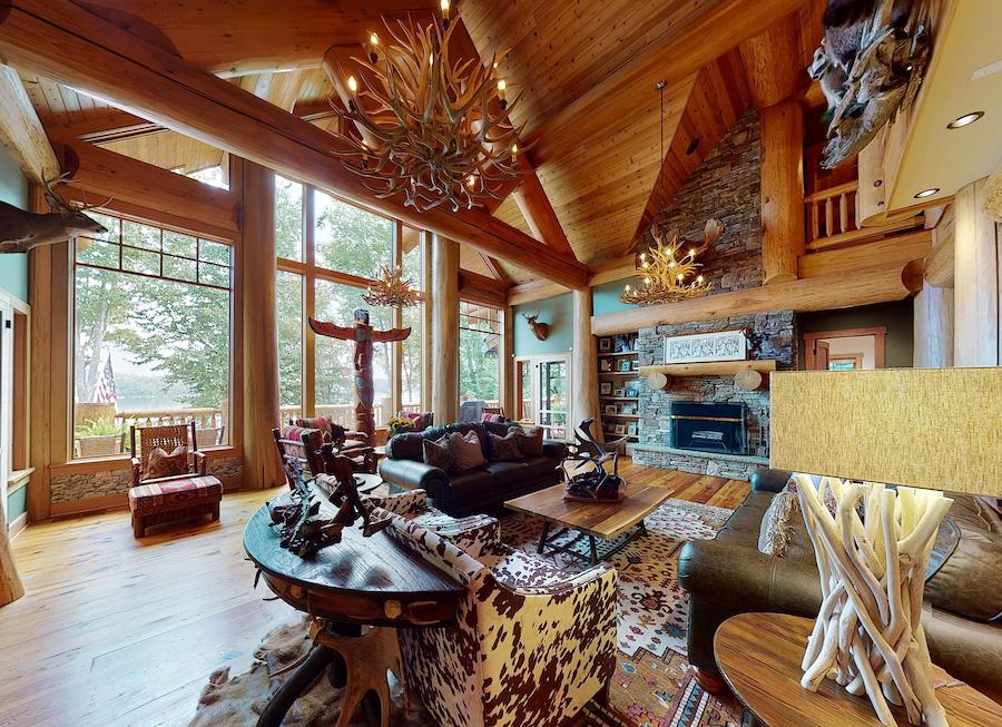house for sale lake wallenpaupack log house great room