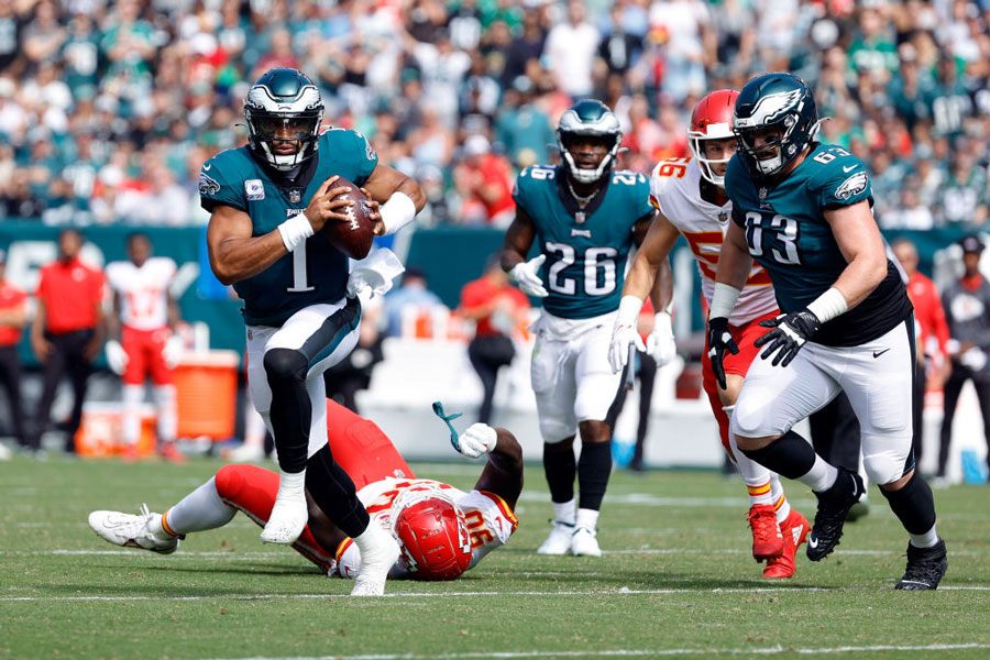eagles quarterback