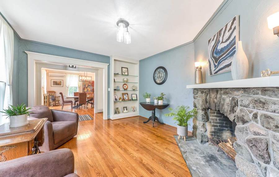 house for sale milford colonial living room