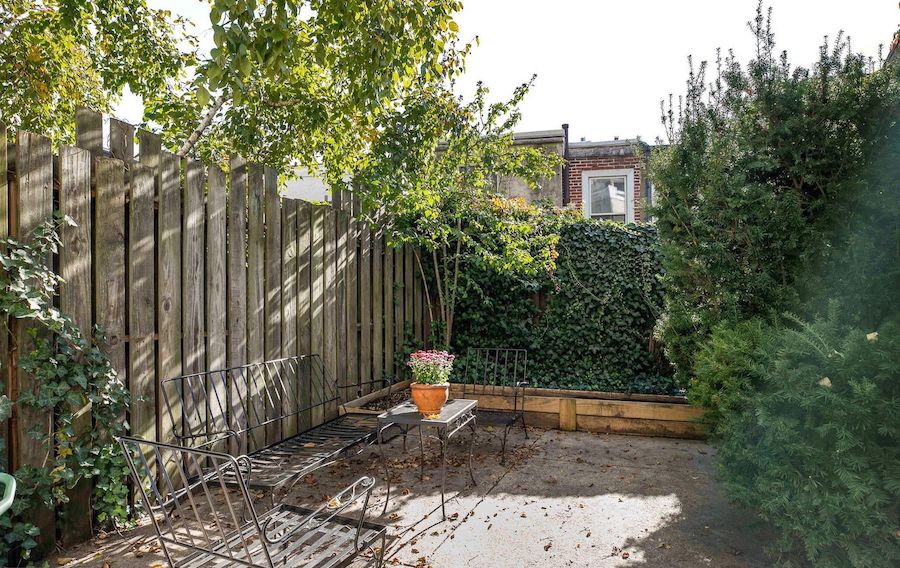 house for sale fairmount trinity backyard
