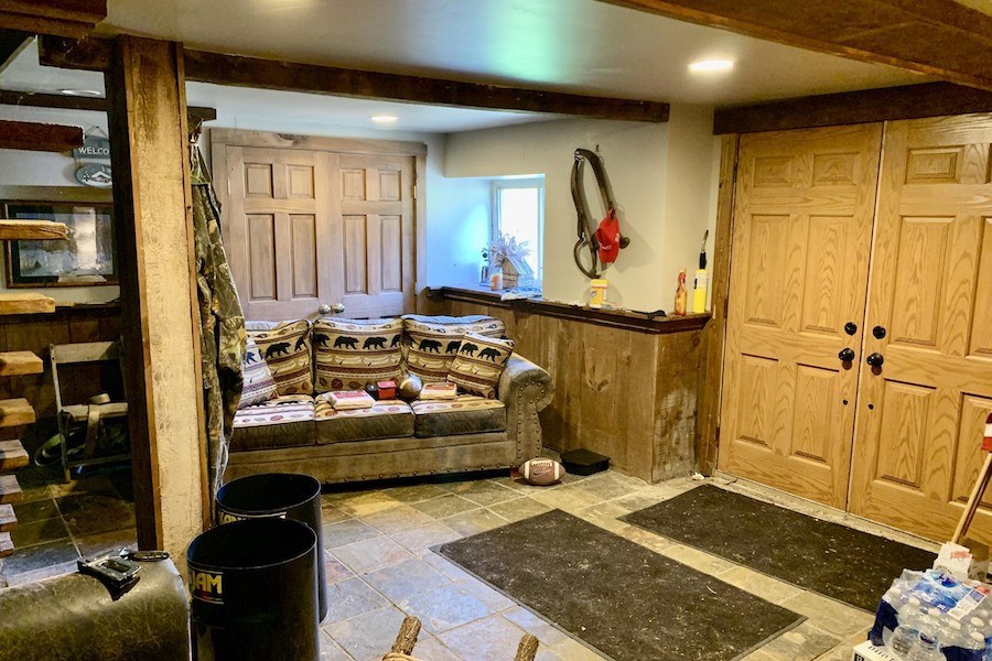 basement den