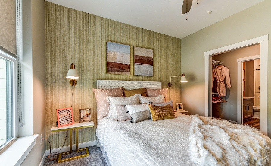 model apartment bedroom