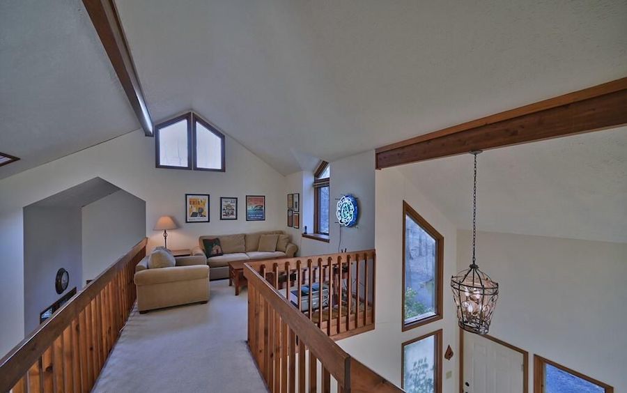 sitting loft