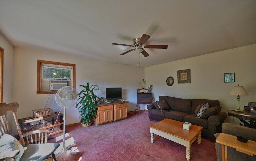 house for sale skytop cottage living room
