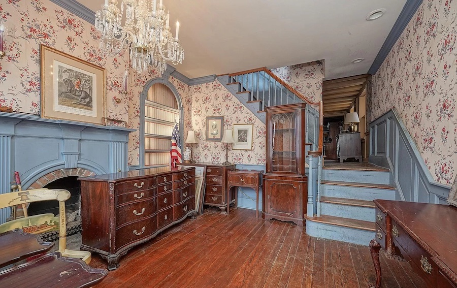 house for sale queen village triple trinity living room
