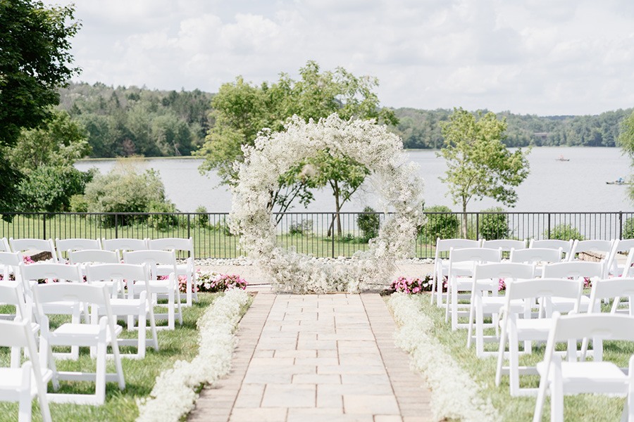 lake house inn wedding