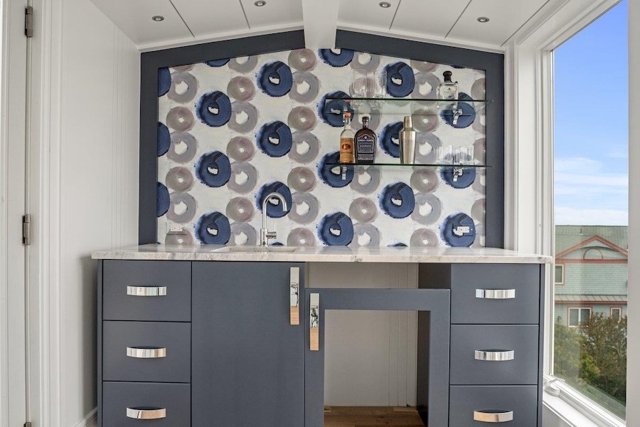 wet bar