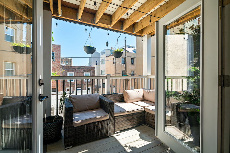 second-floor deck