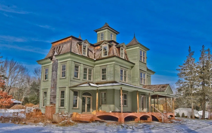 house for sale unfinished Cresco Victorian exterior side and front