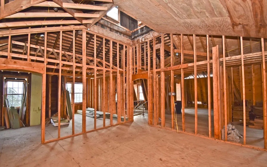 bedroom under cupola