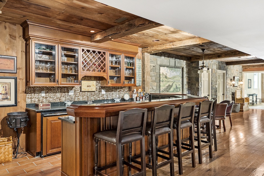 basement bar