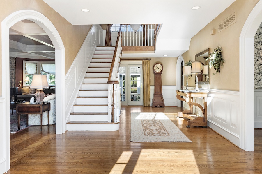 house for sale berwyn colonial mansion foyer