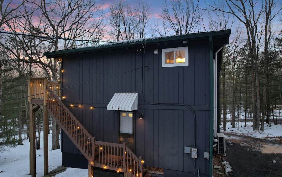 side elevation and stairs from deck