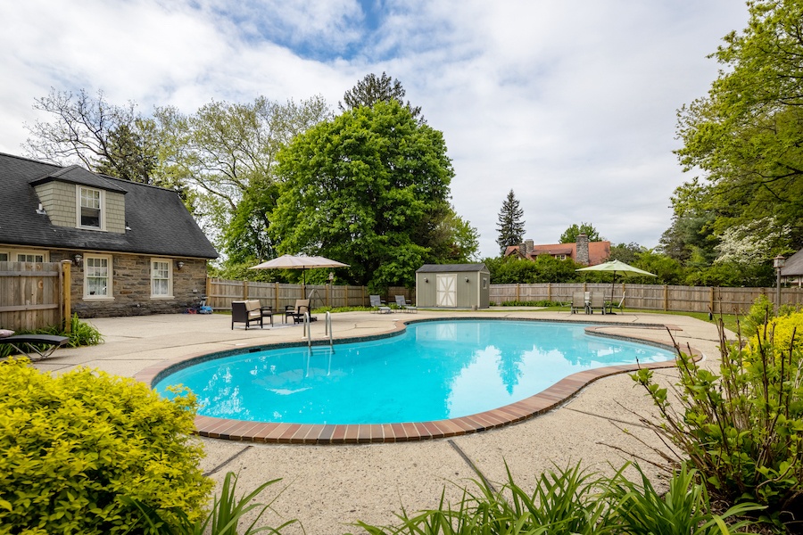 pool