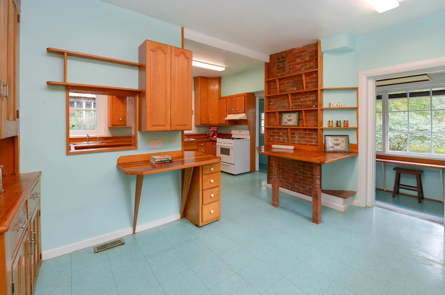 house for sale overbrook farms queen anne kitchen