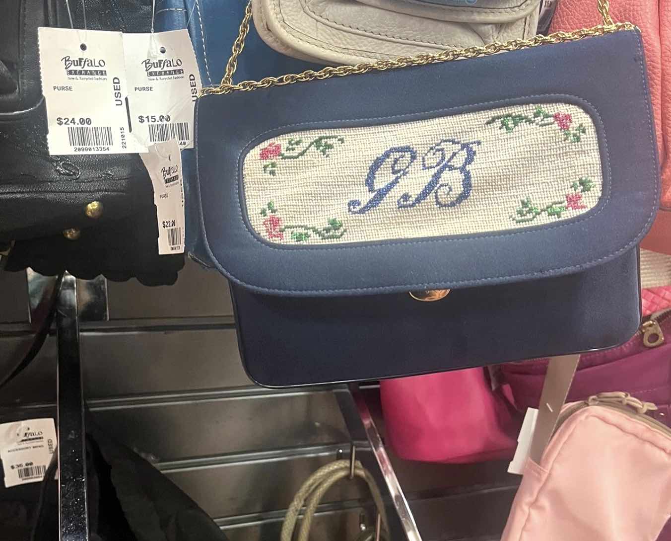 a purse purchased by gisele fetterman at the philadelphia thrift store buffalo exchange