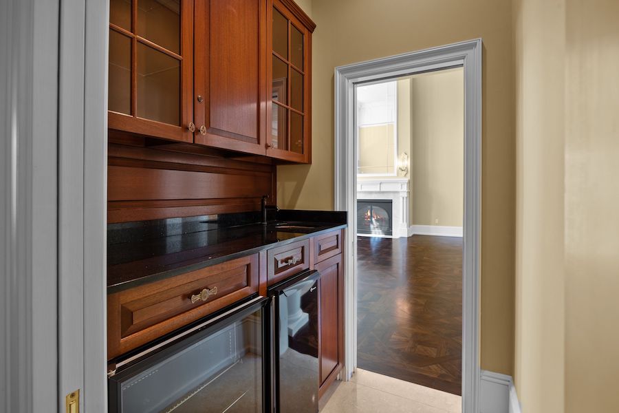 house for sale lower gwynedd colonial mansion wet bar