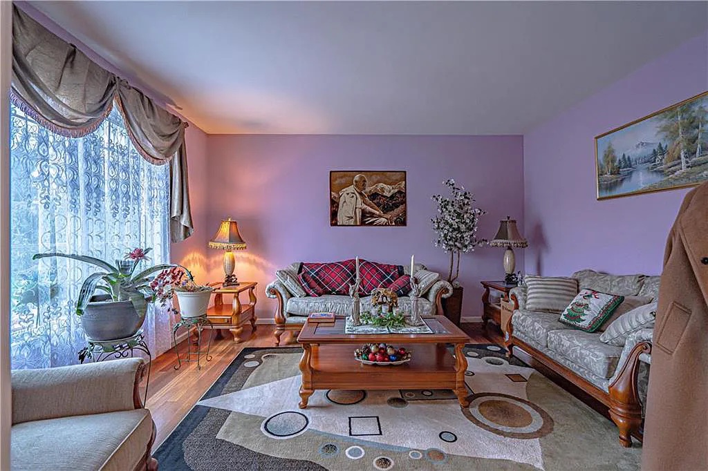 house for sale east stroudsburg center-hall colonial living room
