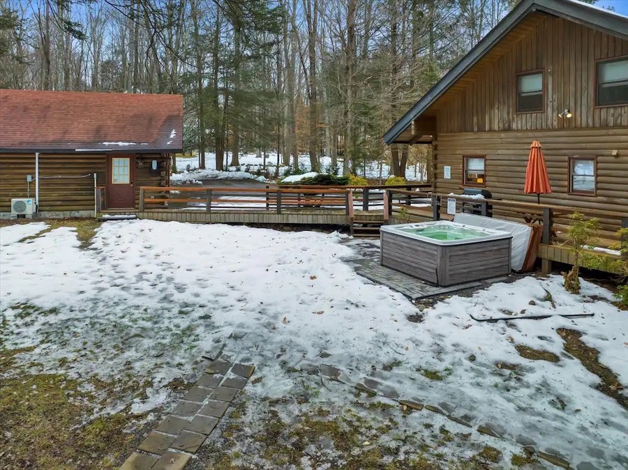 Hot tub, rear deck and garage