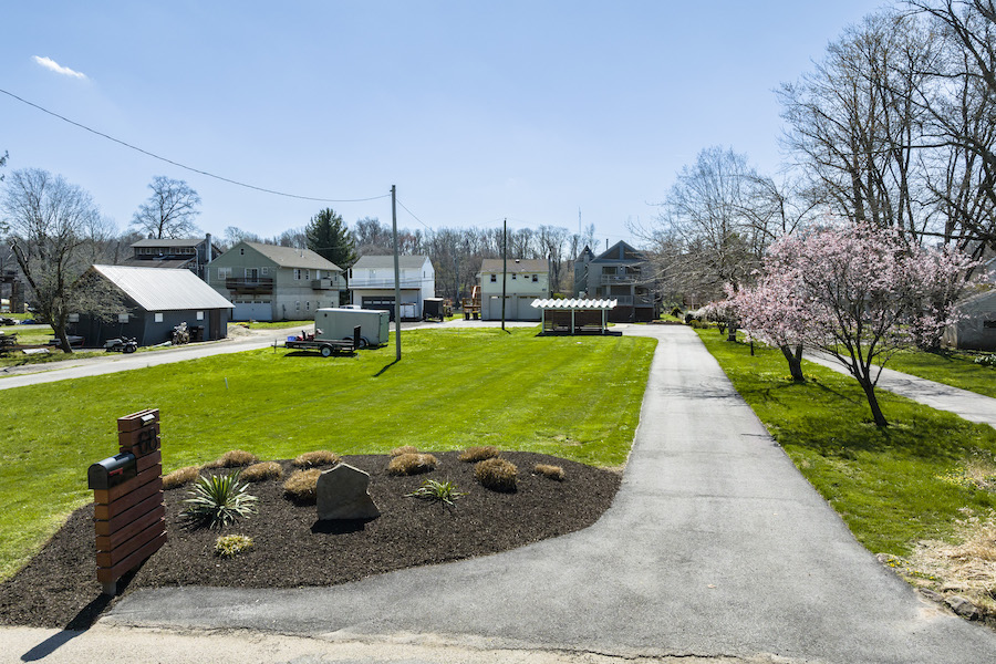 house for sale eagleville riverside contemporary entrance