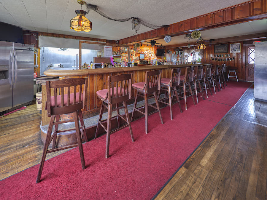 house for sale quakertown tavern bar