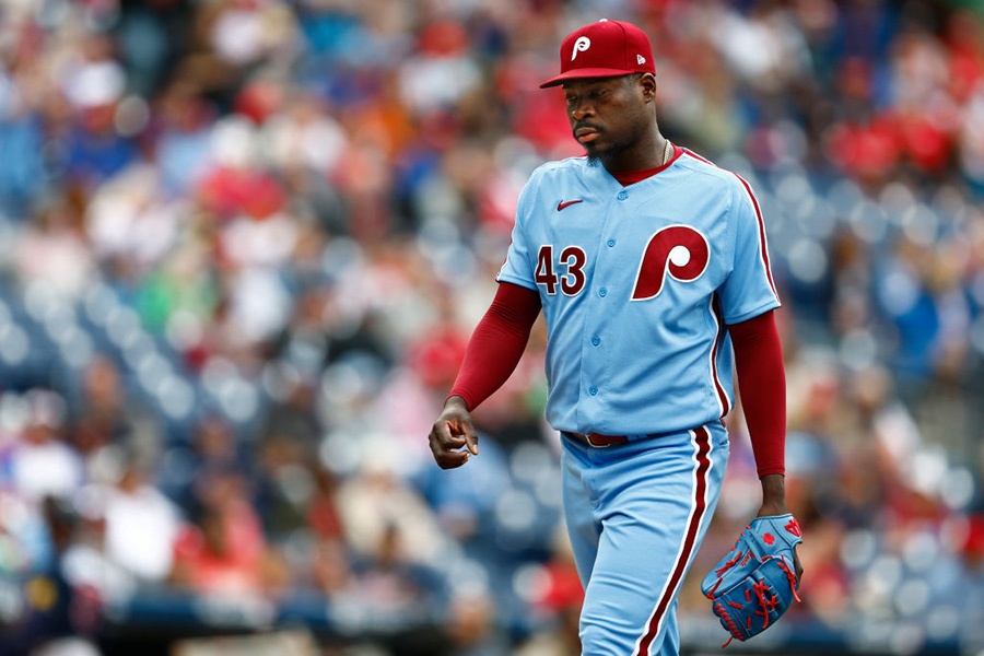 Nine Innings of Phillies Pitching vs. Braves Ruined by Disastrous 10th