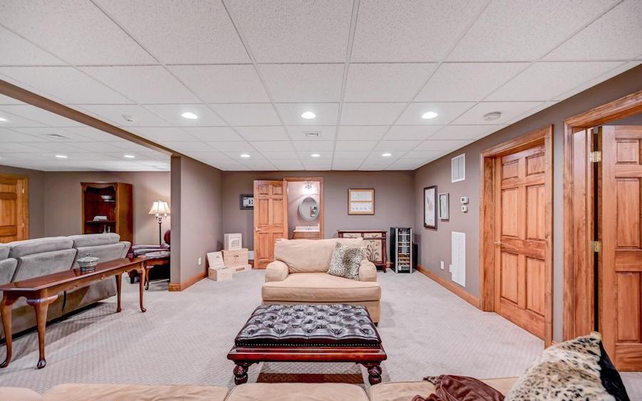 basement lounge