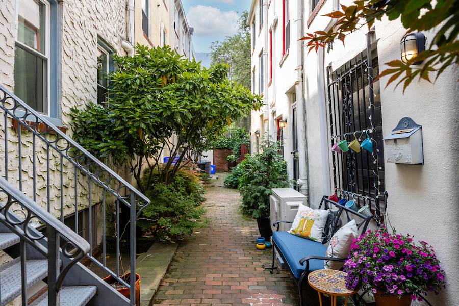 view of courtyard from gate