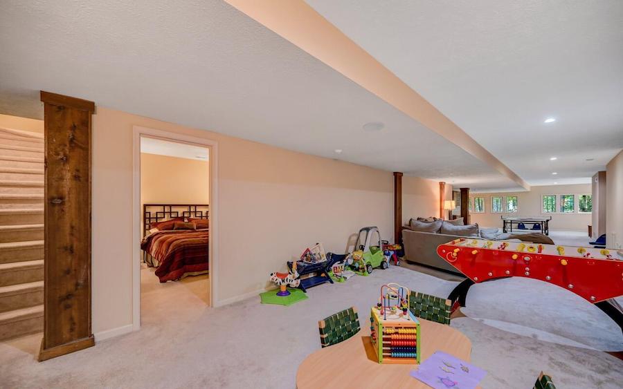 basement rec room: playspace
