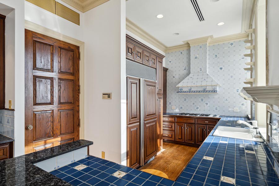 condo for sale rittenhouse square penthouse kitchen