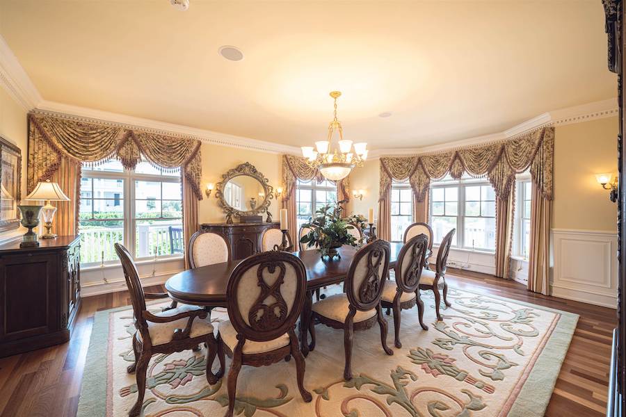 dining room