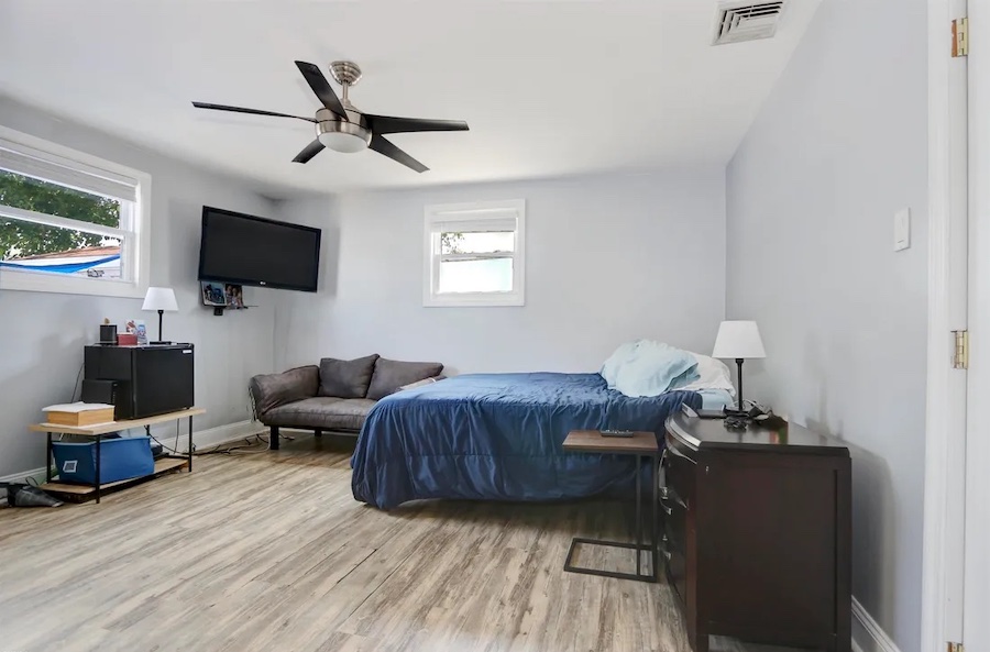 primary bedroom