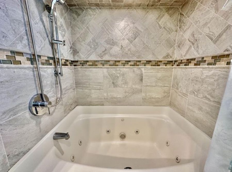 jetted soaking tub