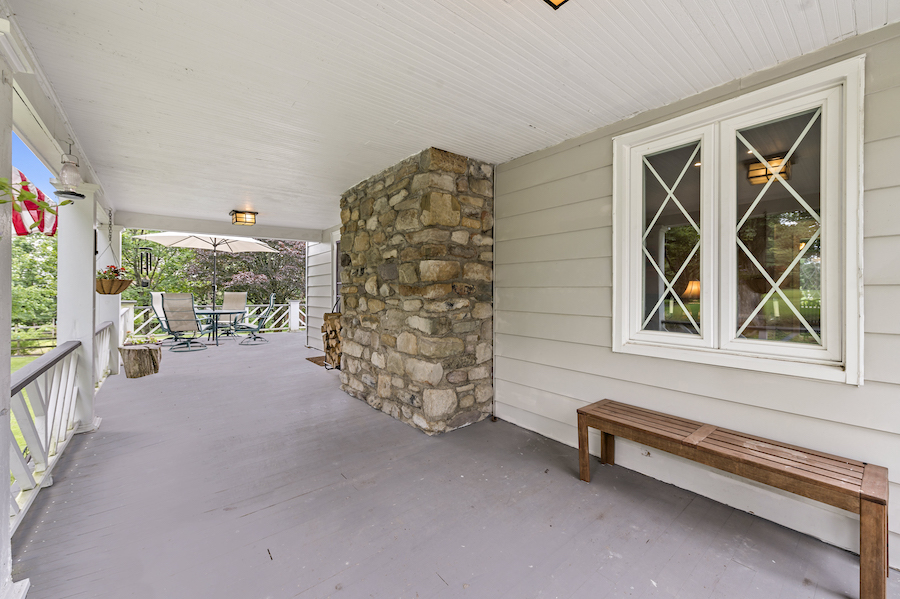 side porch