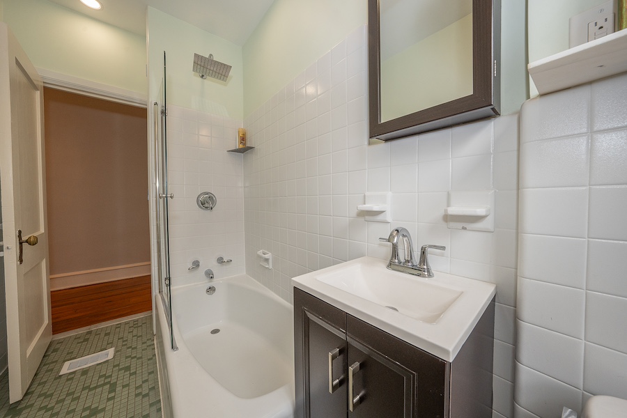 third-floor bathroom
