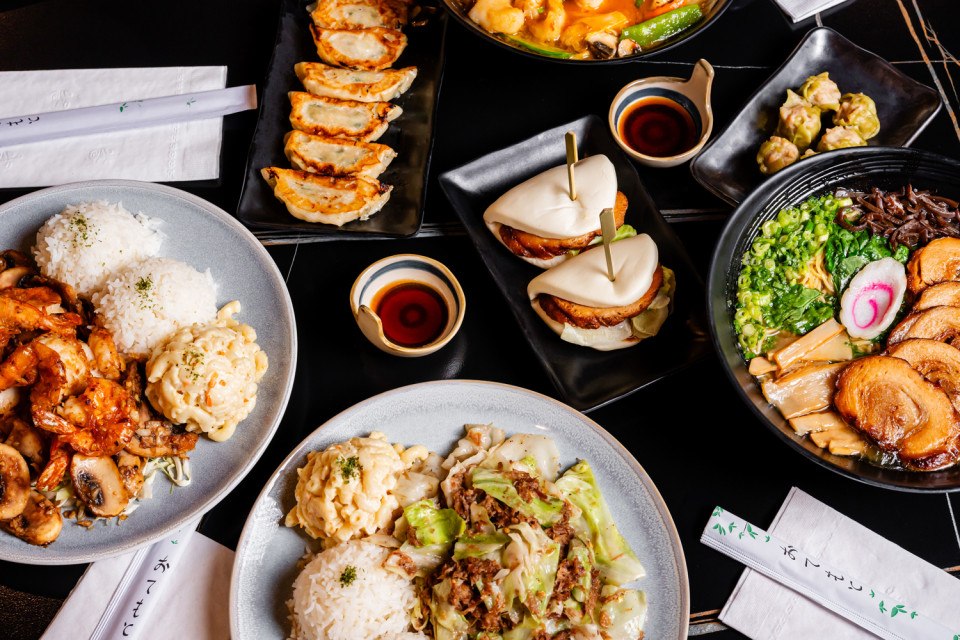 momoyama ramen hawaiian bbq