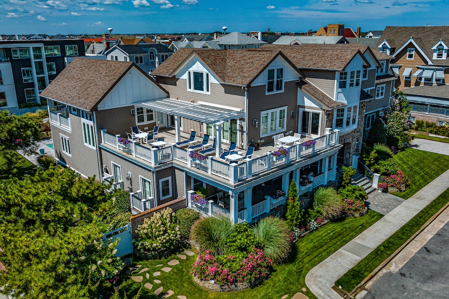 house for sale ventnor beachside manor exterior east perspective