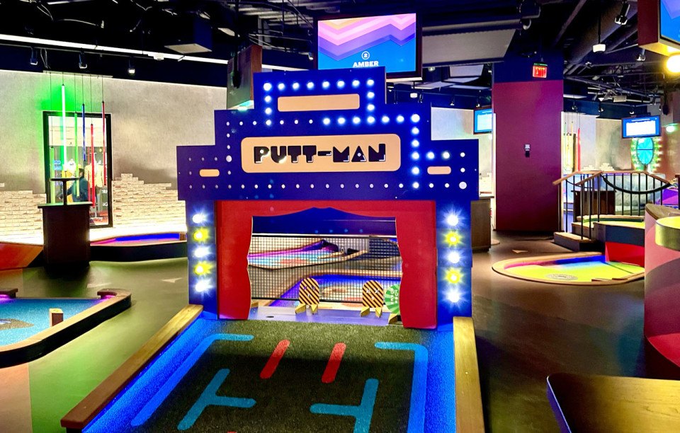 Puttshack philly center city