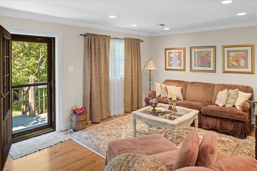 guest house living room