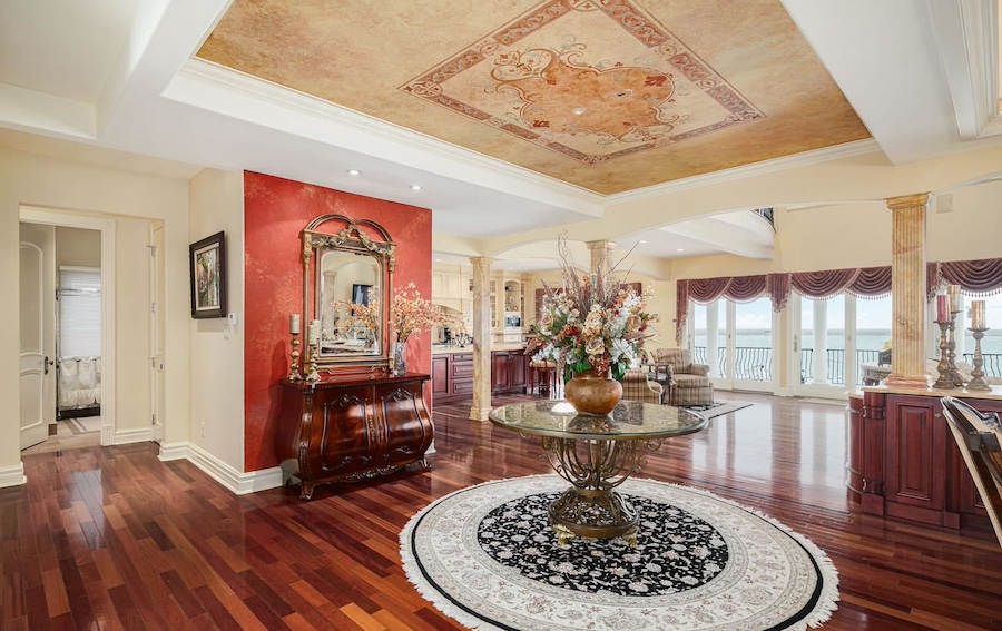 house for sale ventnor bayside italian villa foyer and kitchen