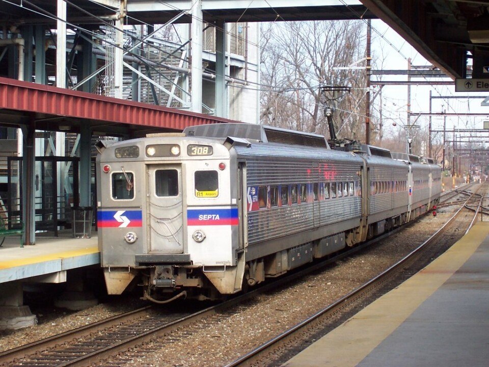 septa silverliner iv regional rail fire ntsb